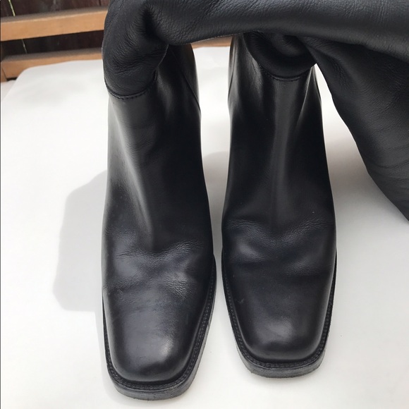 Prada boots with fur - Picture 3 of 5